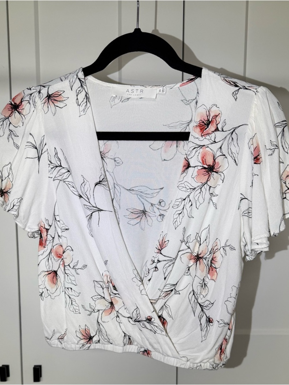 Astr White Floral Crop Top
